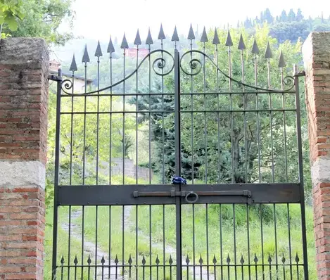 ferronnier à Saint-Dyé-sur-Loire - image 2
